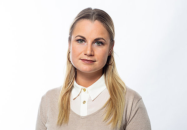 Mitarbeiterin Frau Ehret